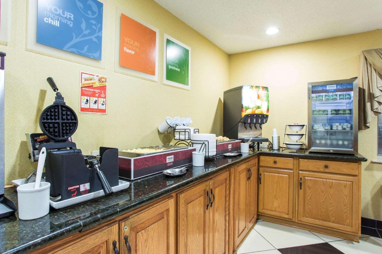 Comfort Inn Columbia-Bush River Екстериор снимка