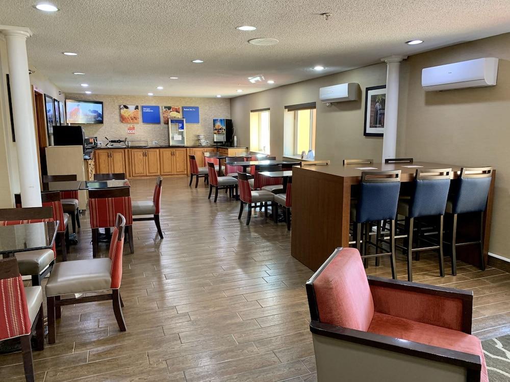 Comfort Inn Columbia-Bush River Екстериор снимка