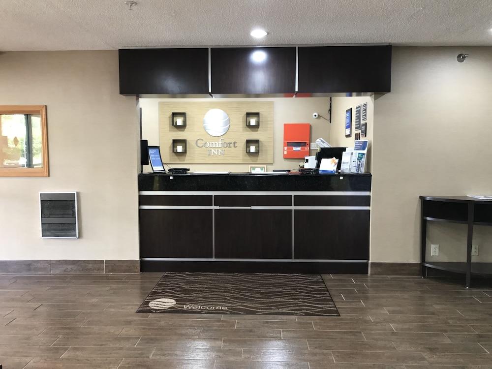 Comfort Inn Columbia-Bush River Екстериор снимка