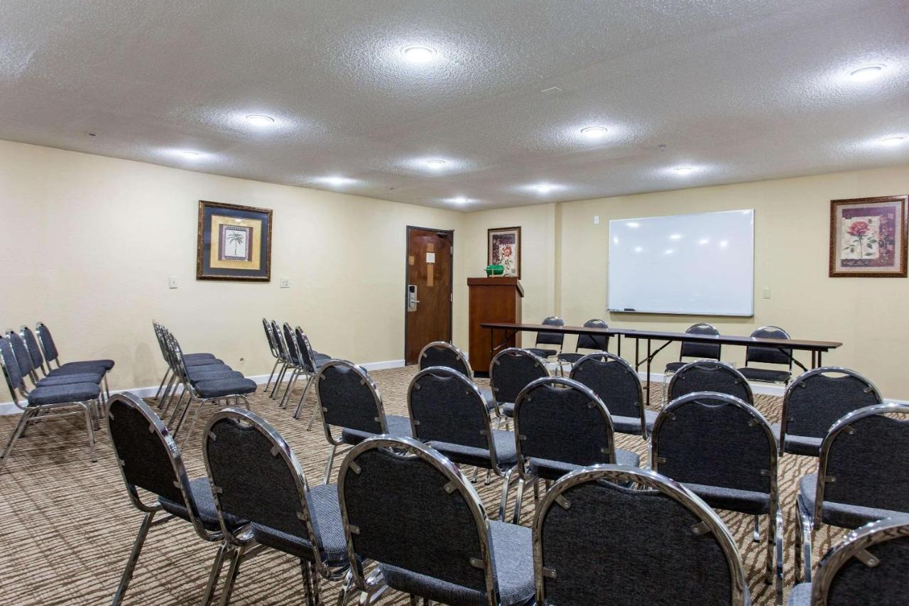 Comfort Inn Columbia-Bush River Екстериор снимка